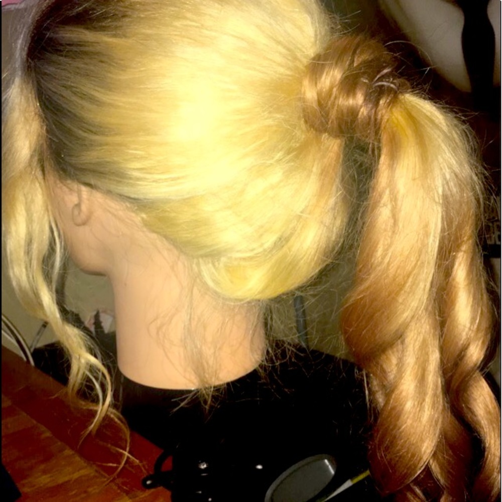 HUMAN HAIR LACE FRONT PONYTAIL WIG W/OMBRÉ COLOR